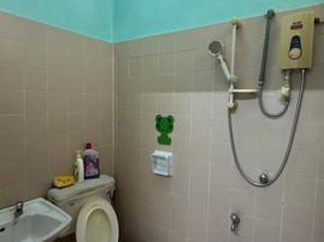 Terraced House for sale in Ulu Tiram, Johor