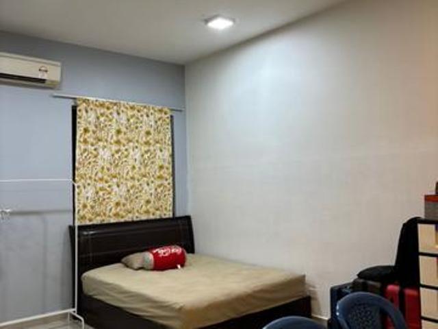 Serviced Residence for sale in Tanjong Sepat, Selangor