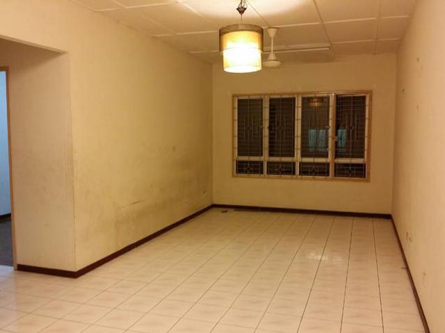Apartment for sale in Petaling, Subang Jaya