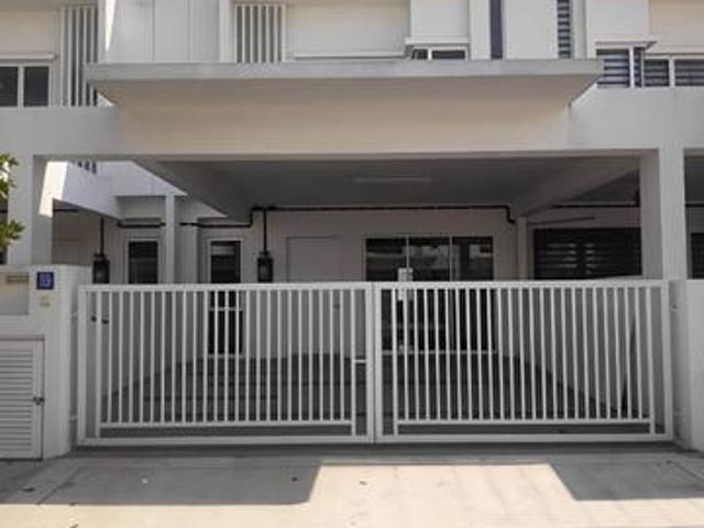 Terraced House for sale in Sendayan Village, Negeri Sembilan