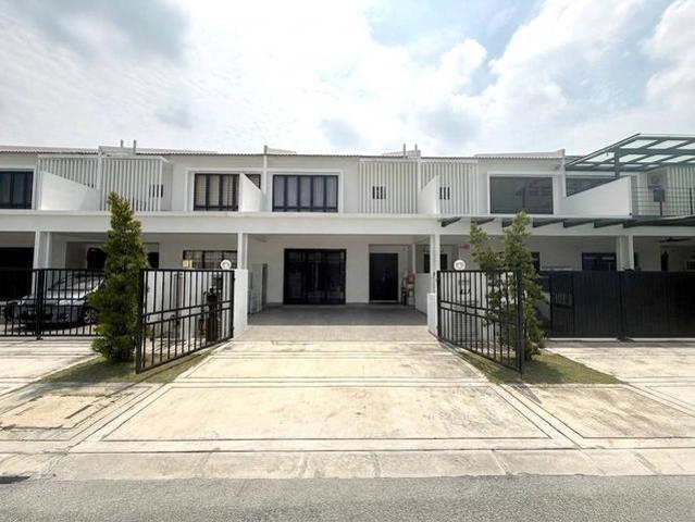 Terraced House for sale in Tanjong Sepat, Selangor