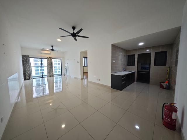 Serviced Residence for sale in Bandar Sungai Long, Majlis Perbandaran Kajang