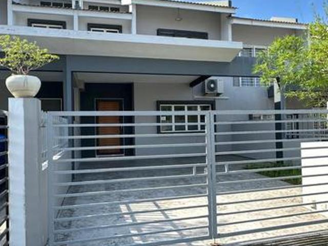 Terraced House for sale in Tanjong Sepat, Selangor