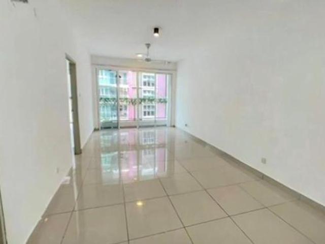Serviced Residence for sale in Petaling, Damansara Damai
