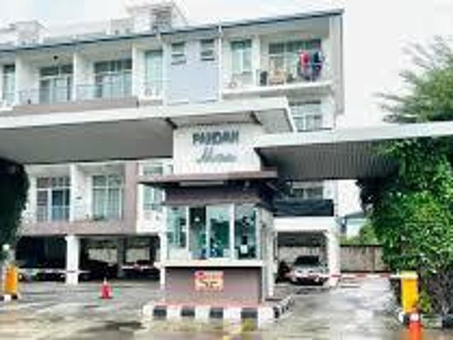 Townhouse for sale in Country Heights Damansara, Kuala Lumpur