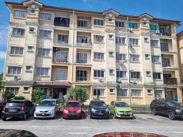 Apartment for sale in Petaling, Alam Impian