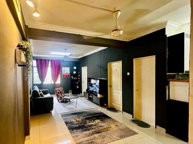 Apartment for sale in Kajang, Langat