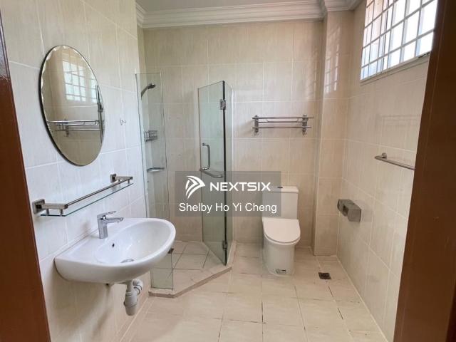 Residential House for sale in Country Heights Damansara, Kuala Lumpur