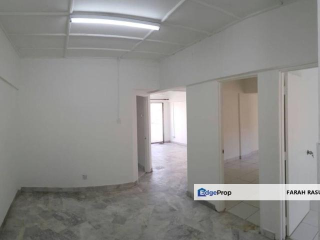 Condominium for sale in Petaling, Subang Jaya