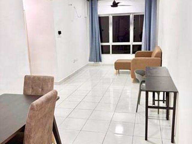 Apartment for rent in Tanjong Sepat, Selangor
