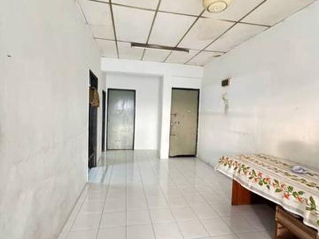 Apartment for sale in Country Heights Damansara, Kuala Lumpur