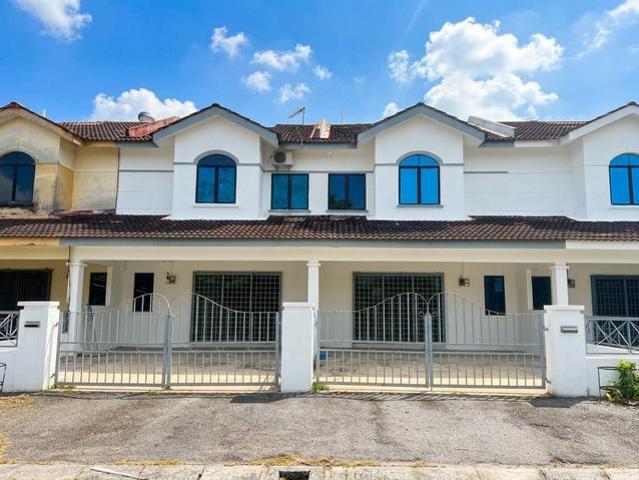 Terraced House for sale in Kampar