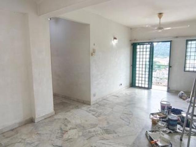 Condominium for sale in Langat, Selangor