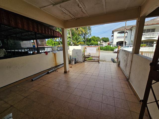 Townhouse for sale in Country Heights Damansara, Kuala Lumpur