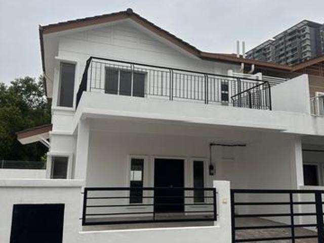 Residential House for sale in Puchong, Majlis Bandaraya Subang Jaya