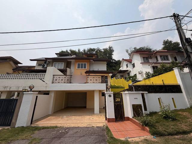 Residential House for sale in Petaling, Subang Jaya