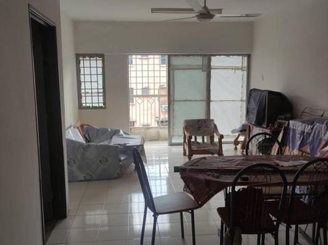 Apartment for sale in Kajang, Langat