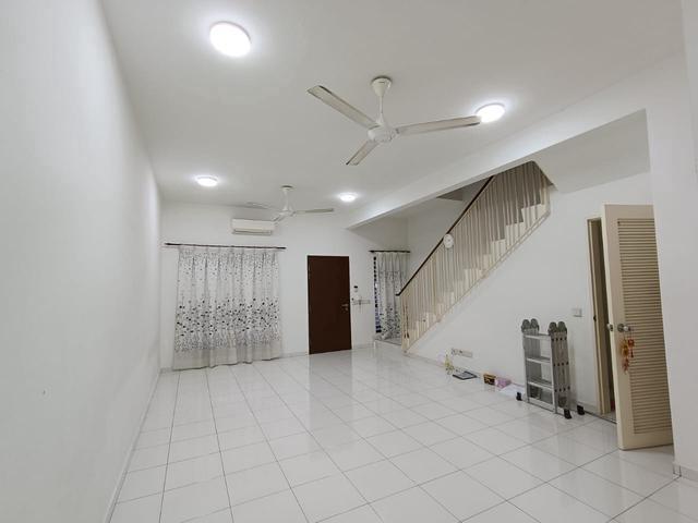 Terraced House for rent in Petaling, Alam Impian