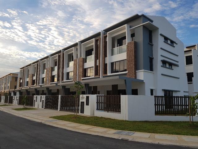 Terraced House for sale in Petaling, Alam Impian