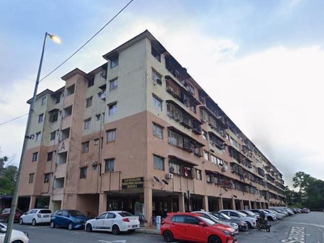 Flat for sale in Kajang, Langat