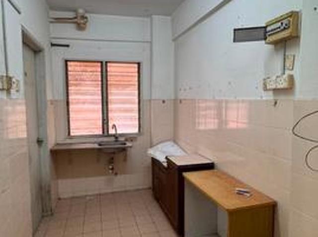 Apartment for sale in Sendayan Village, Negeri Sembilan