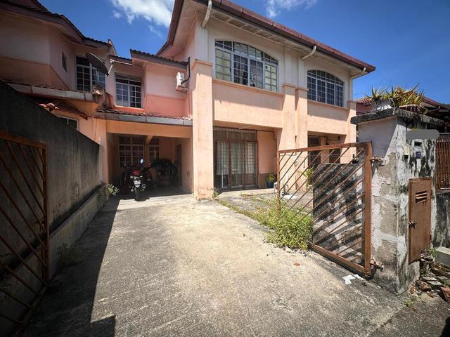 Terraced House for sale in Nilai, Negeri Sembilan
