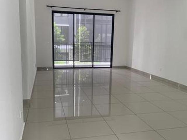 Townhouse for sale in Petaling, Alam Impian
