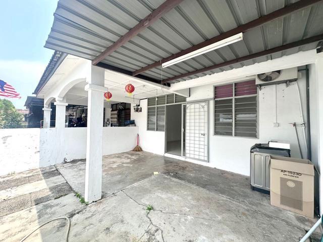 Terraced House for sale in Wellesley, Penang