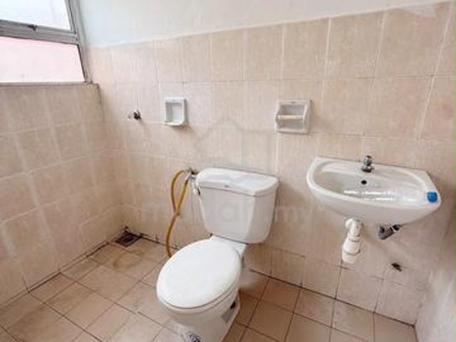 Residential House for sale in Zon Perindustrian Bebas Telok Panglima Garang, Teluk Panglima Garang