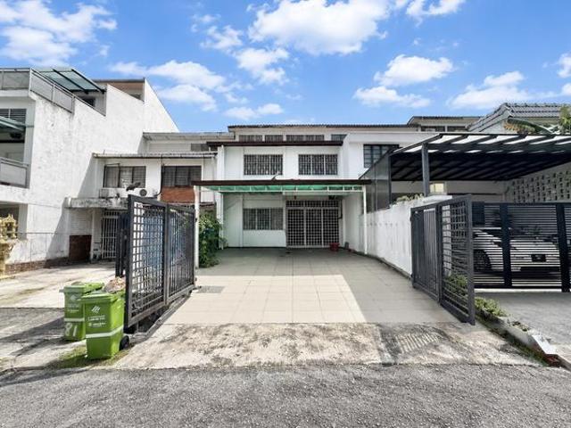 Terraced House for sale in Country Heights Damansara, Kuala Lumpur