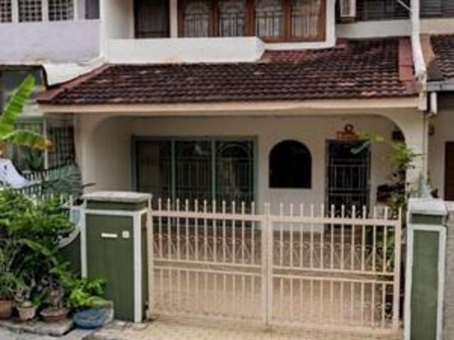 Terraced House for sale in Langat, Selangor