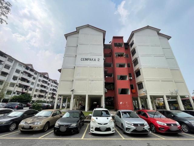 Apartment for sale in Petaling, Damansara Damai