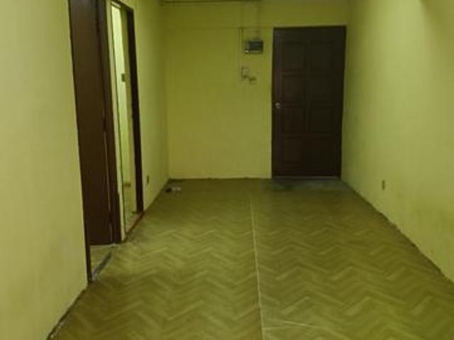 Flat for sale in Wellesley, Penang