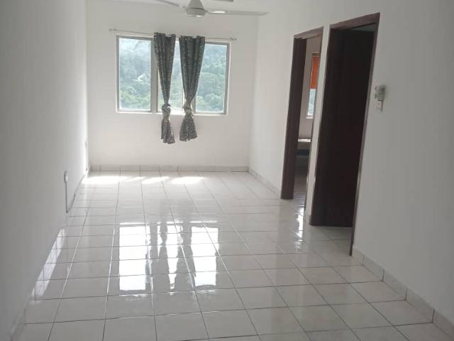 Apartment for sale in Petaling, Damansara Damai
