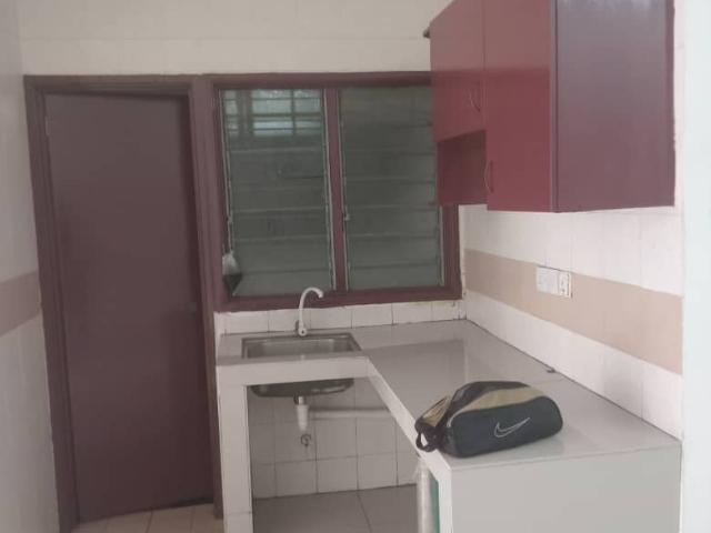 Apartment for sale in Petaling, Damansara Damai