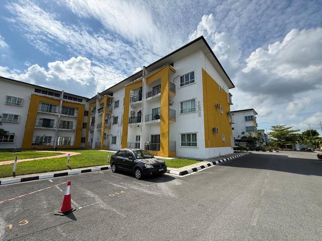 Apartment for sale in Kota Samarahan, Bahagian Samarahan