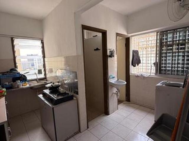 Apartment for sale in Mukim 13, Georgetown
