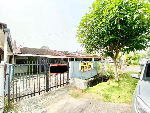 Terraced House for sale in Seremban