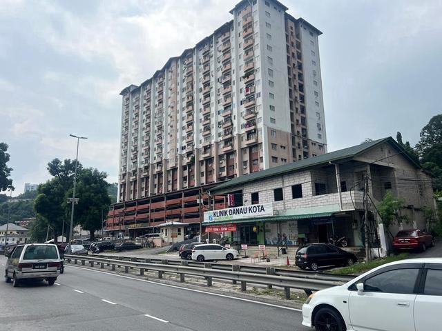 Apartment for sale in Country Heights Damansara, Kuala Lumpur