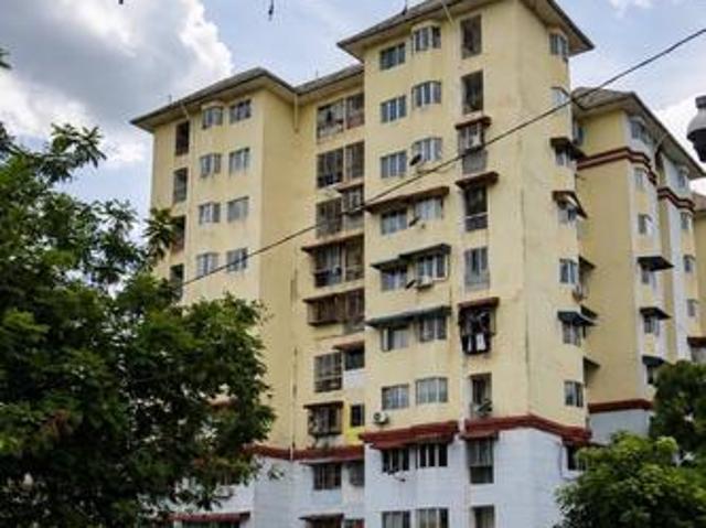 Apartment for sale in Kajang, Langat