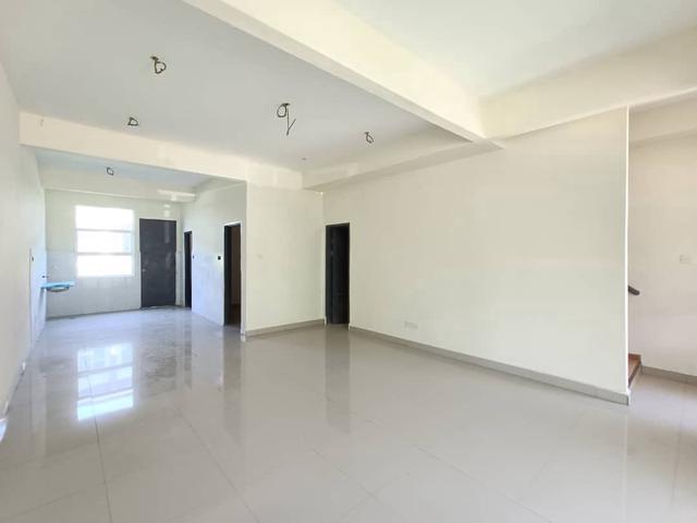 Terraced House for sale in Tuaran, Bahagian Pantai Barat