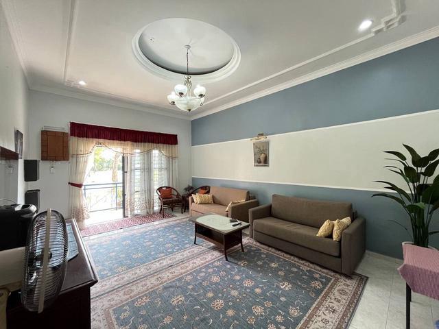 Bungalow for sale in Malaka