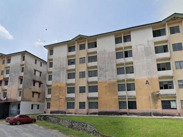 Flat for sale in Selayang, Selangor