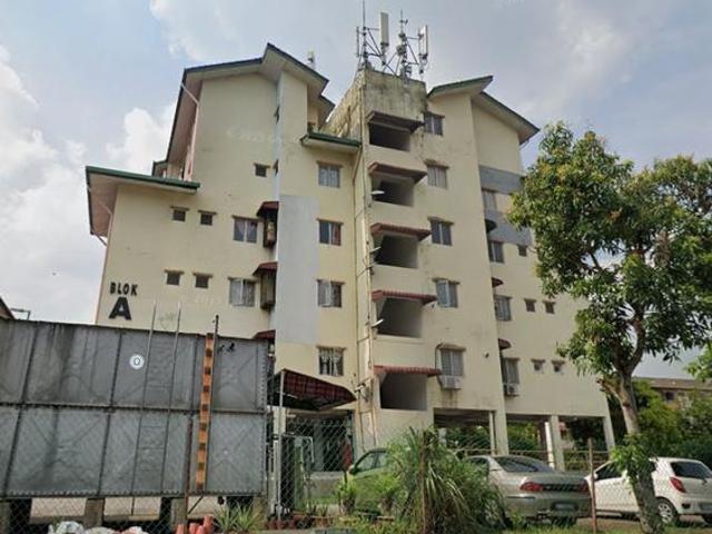 Apartment for sale in Kajang, Langat