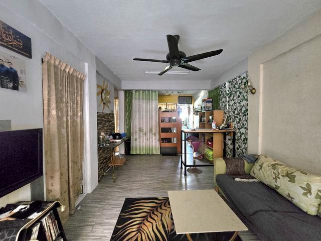 Apartment for sale in Petaling, Damansara Damai