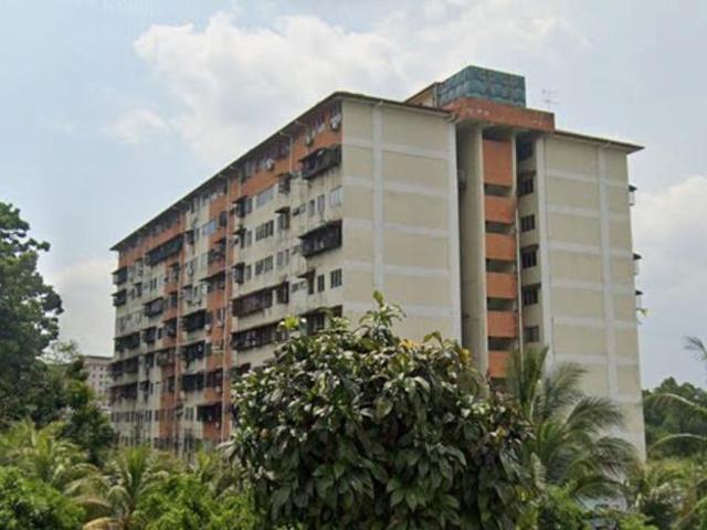 Flat for sale in Kajang, Langat