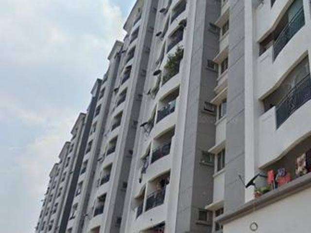Condominium for sale in Seri Kembangan, Majlis Bandaraya Subang Jaya