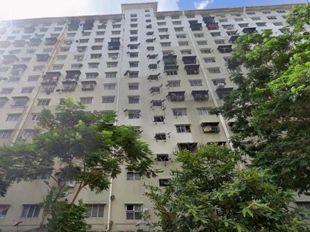 Apartment for sale in Petaling, Damansara Damai