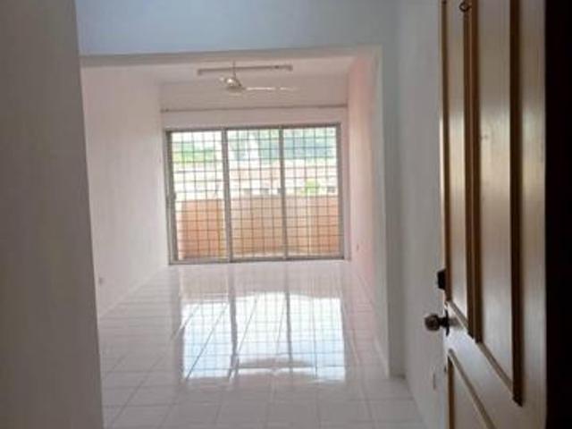 Apartment for sale in Petaling, Subang Jaya