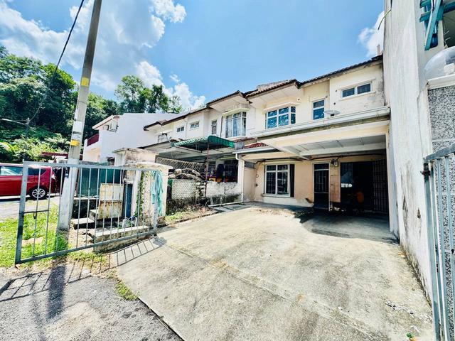Terraced House for sale in Cheras